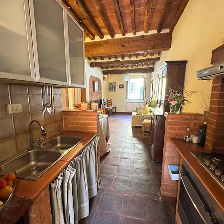 Apartment Casina Bella Di Lucca