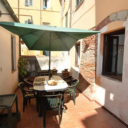 Casina Bella Di Apartment Lucca