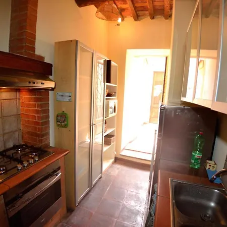 Apartment Casina Bella Di Lucca